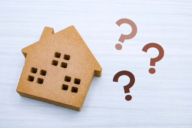 老朽化した空き家に関する画像